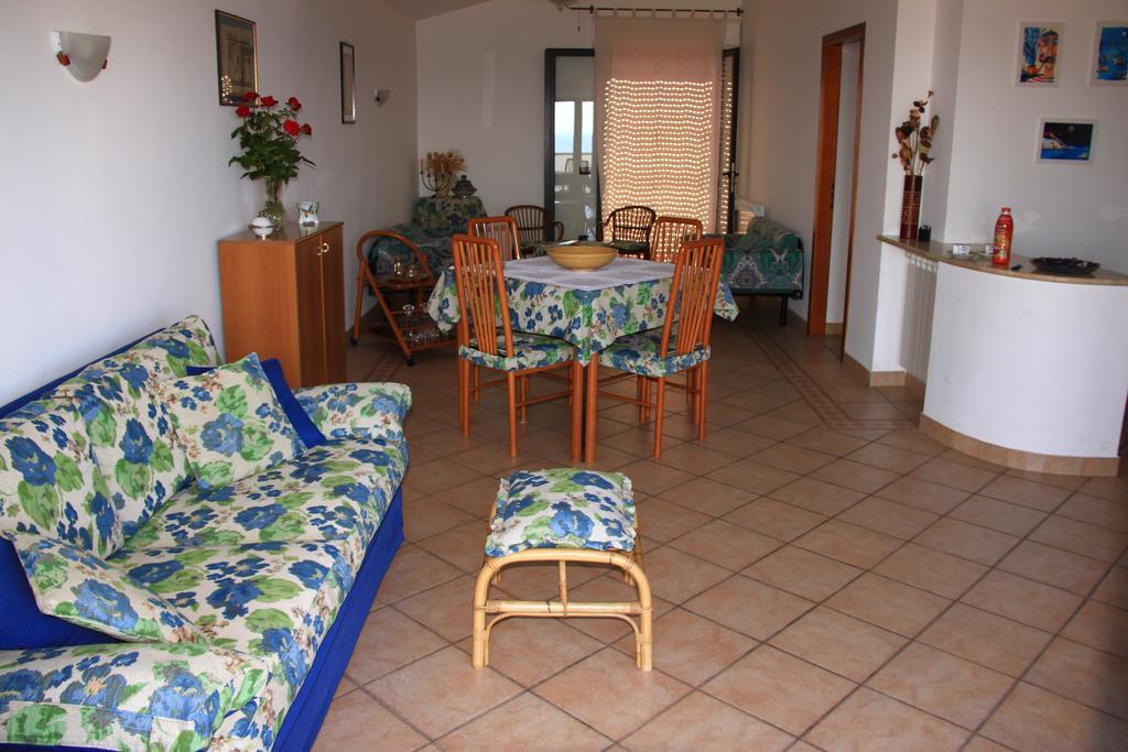 B&B La Piccola Oasi Lazzaro Exterior foto
