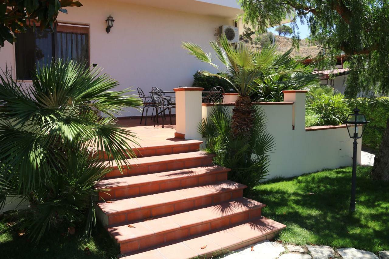 B&B La Piccola Oasi Lazzaro Exterior foto